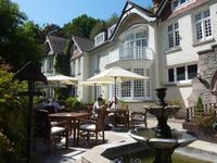 Teatime in Rozel am Chateau la Chaire