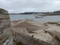 Blick auf St. Helier bei Ebbe