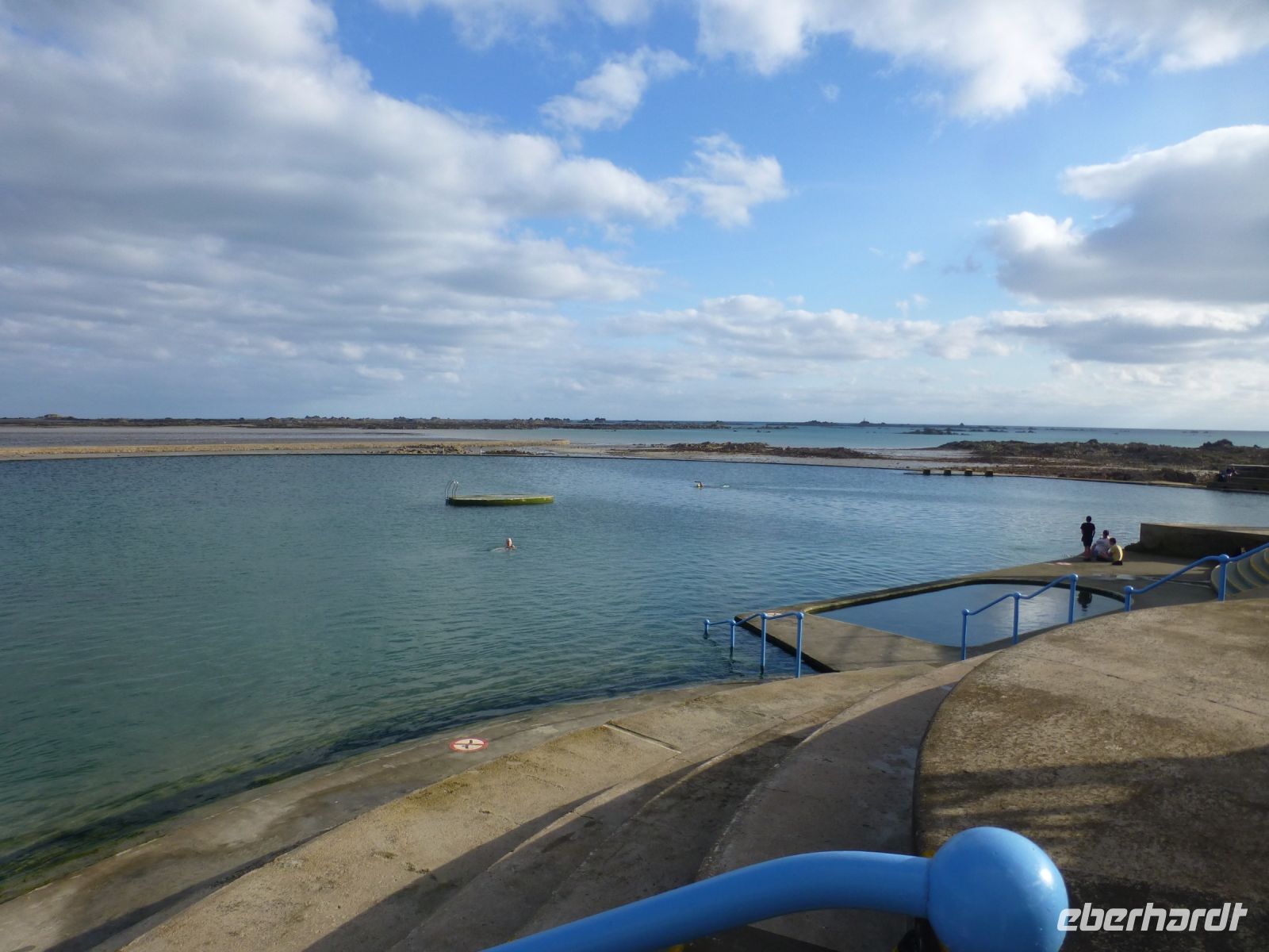 Ganz schön groß, der Pool