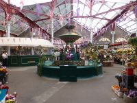 Die Markthalle der Stadt, eine der Sehenswürdigkeiten