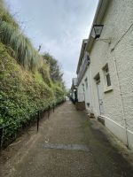 Aufstieg zum Gorey Castle