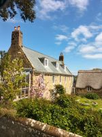 Haus der Rosenzüchterin- Guernsey