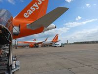 noch ein Blick auf den Flughafen in London/Gatwick