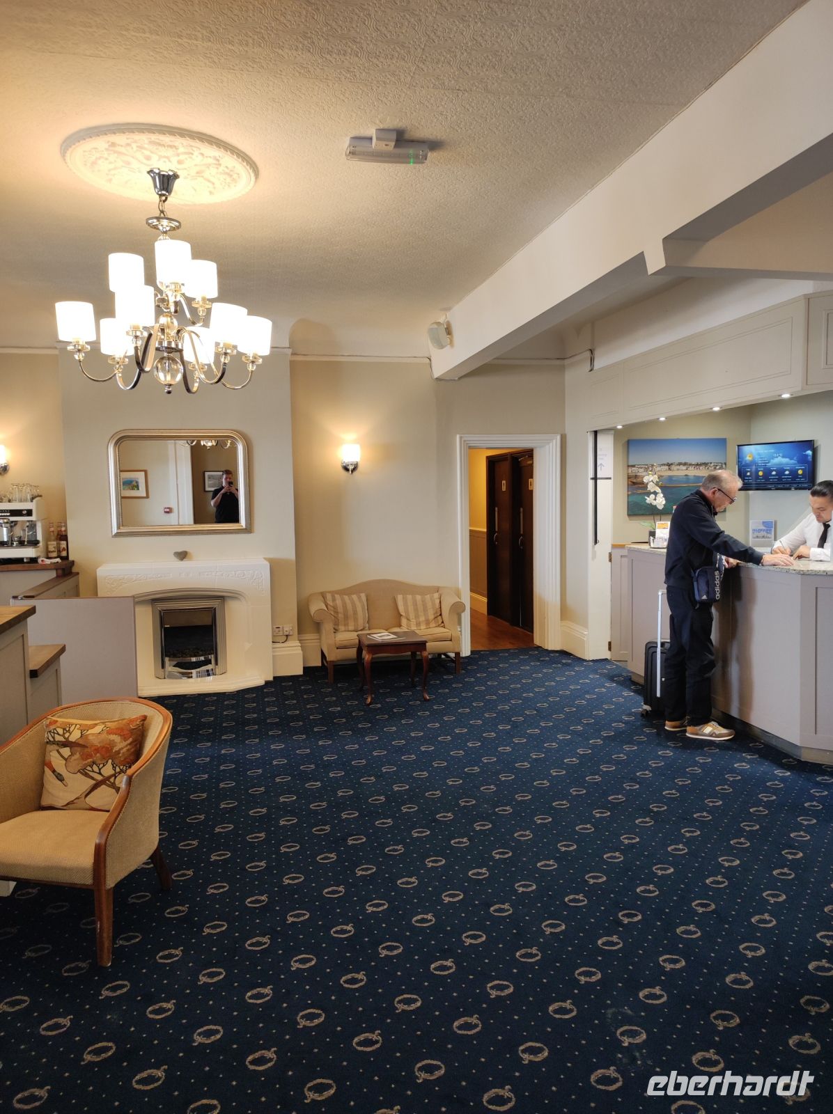 Rezeption im Hotel Ommaroo in St. Helier, Jersey