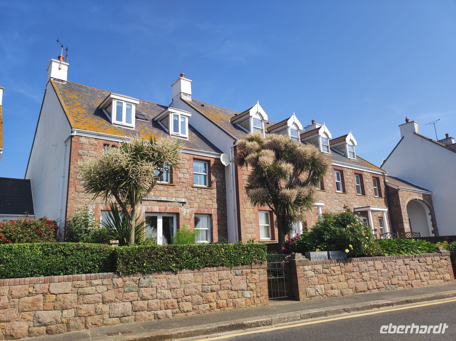 typische Reihenhäuser auf Jersey