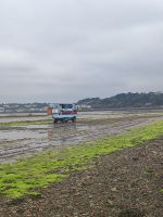 Amphibien Fahrzeug welches zwischen der Fährstation und dem Elizabeth Castle verkehrt