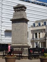 St. Helier, Paradeplatz, Gefallenendenkmal...