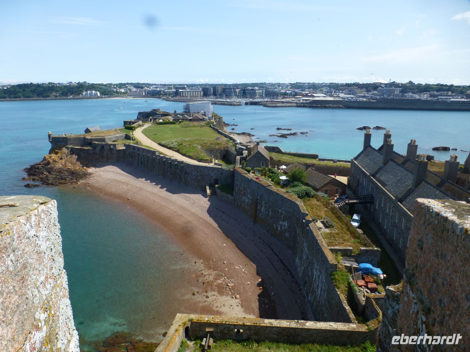 Von oben erkennt man die Weitläufigkeit der Anlage, in der es viel zu entdecken gibt.