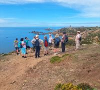 Das Ziel ist nicht mehr weit - der Corbiere-Leuchtturm ist schon in Sicht