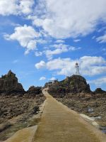 Weg zum Corbière-Leuchtturm bei Ebbe