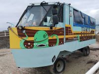 Amphibienfahrzeug zu Elisabeth Castle von aussen .....