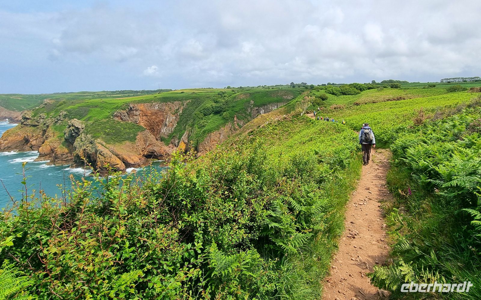 Wanderung zwischen Grève de Lecq und Devil's Hole