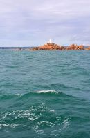 Blick auf den Corbiere-Leuchtturm während der Fährüberfahrt