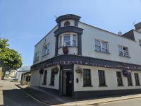 St. Helier, Pub The Admiral