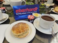 Cream Tea im Chateau Chatre