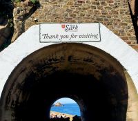 Weg zu Fähre von Sark nach Jersey. Rundreise Jersey und Guernsey - Kanalinseln entdecken (GB-JERF8) 