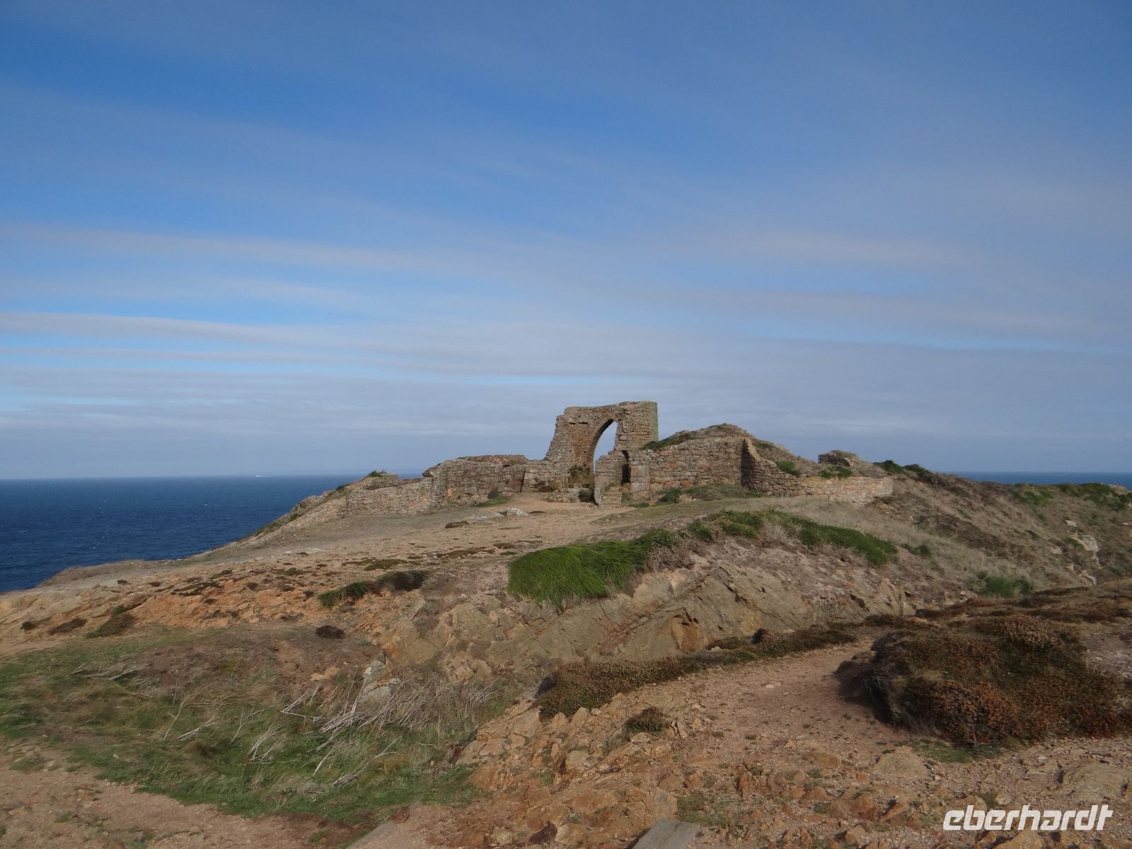 Grosnez Castle im milden Sonnenlicht