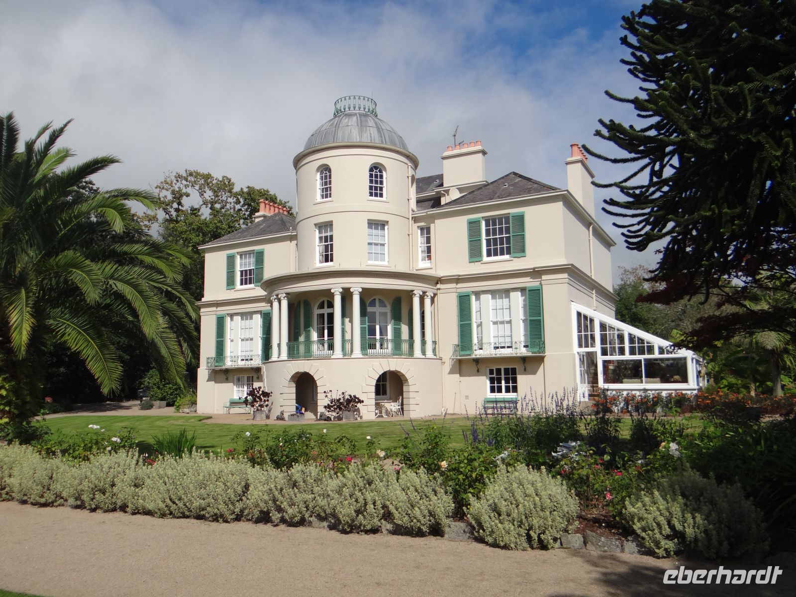 Jersey, Seafield Estate, wie der Garten ist auch die Villa ein Schmuckstück. 