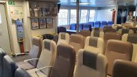 Fähre der Manche Iles zwischen Jersey und Sark - Innenraum &ndash; &copy; Kristin Weigel (Eberhardt TRAVEL)