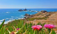 Corbiere-Leuchtturm an der Südwestspitze von Jersey &ndash; &copy; Kristin Weigel (Eberhardt TRAVEL)