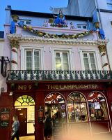 Samstagabend in St. Helier, die Pubs sind voll &ndash; &copy; Felicitas Bachmann (Eberhardt TRAVEL)