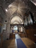Die Kirche von St. Brelade, die Decke wurde erst im letzten Jahrhundert frei gelegt, vorher war sie weiß gekalkt &ndash; &copy; Felicitas Bachmann (Eberhardt TRAVEL)
