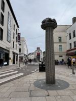 Fußgängerzone in Jersey - die Jerseyaner werden Kröten genannt &ndash; &copy; Felicitas Bachmann (Eberhardt TRAVEL)