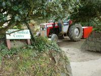 Der Doktor auf Sark hat einen Traktor :-)