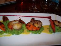 Jakobsmuscheln auf Erbspüree