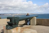 Noirmont Point, Kriegsdenkmal und Bunker
