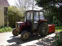 Traktor vom Doktor auf der Insel