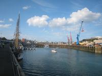 Fährhafen St:helier bei Ebbe
