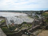 Blick vom Gorey Castle auf Gorey bei Ebbe