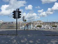 Guernsey-Uli am Yachthafen