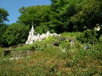 Little Chapel von schräg unten 
