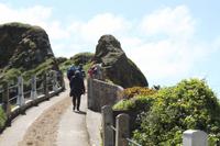 Auf der Insel Sark, La Coupee