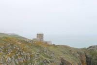 Auf Guernsey, am Pleinmont Point, Heeresküstenbatterie Dollmann