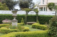 Im Privatgarten von Mr. Miles auf Jersey