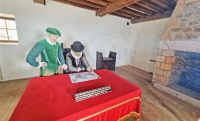 Der Governor von Jersey plant mit seinem Ingenieur Paul Ivy 1594 den Ausbau der Festung