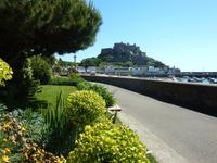 Gorey mit Mont Orgueil Castle