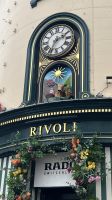 St. Helier - die Uhr wechselt stündlich zwischen 3 Motiven