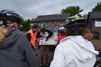 Unsere Radguides Ant und Richard erläutern die heutige Radtour auf Guernsey