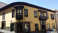 Haus mit typischen kanarischen Balkons in La Orotava