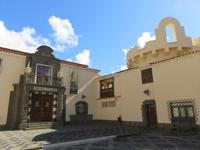 Im Pueblo Canario