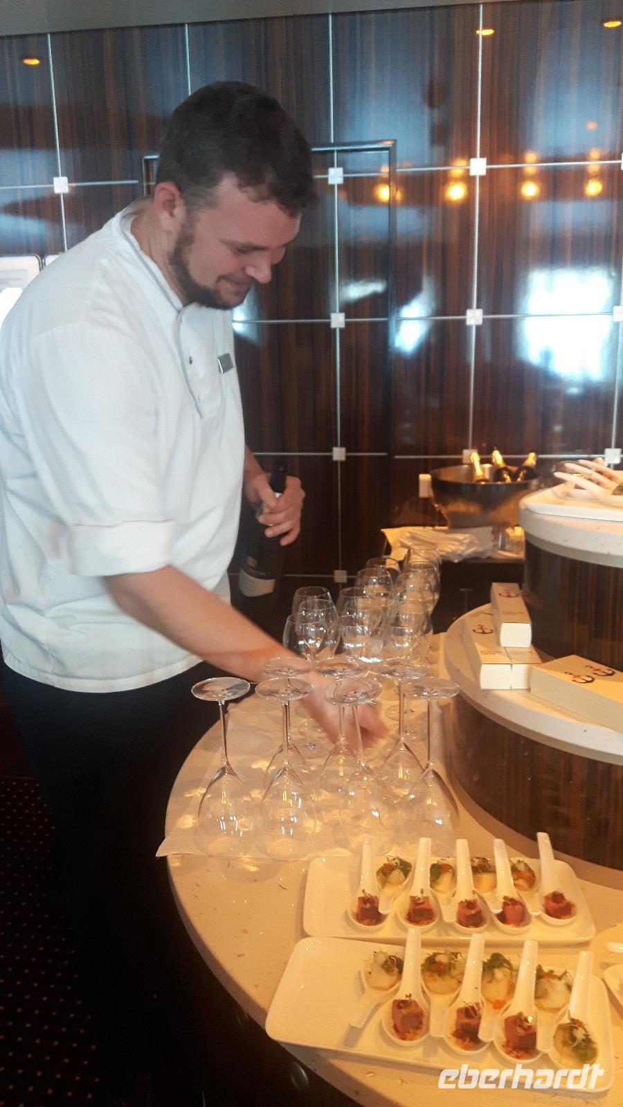 AIDAnova - Küchenführung mit Benjamin 