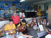 Mittagessen in Taganana (2)