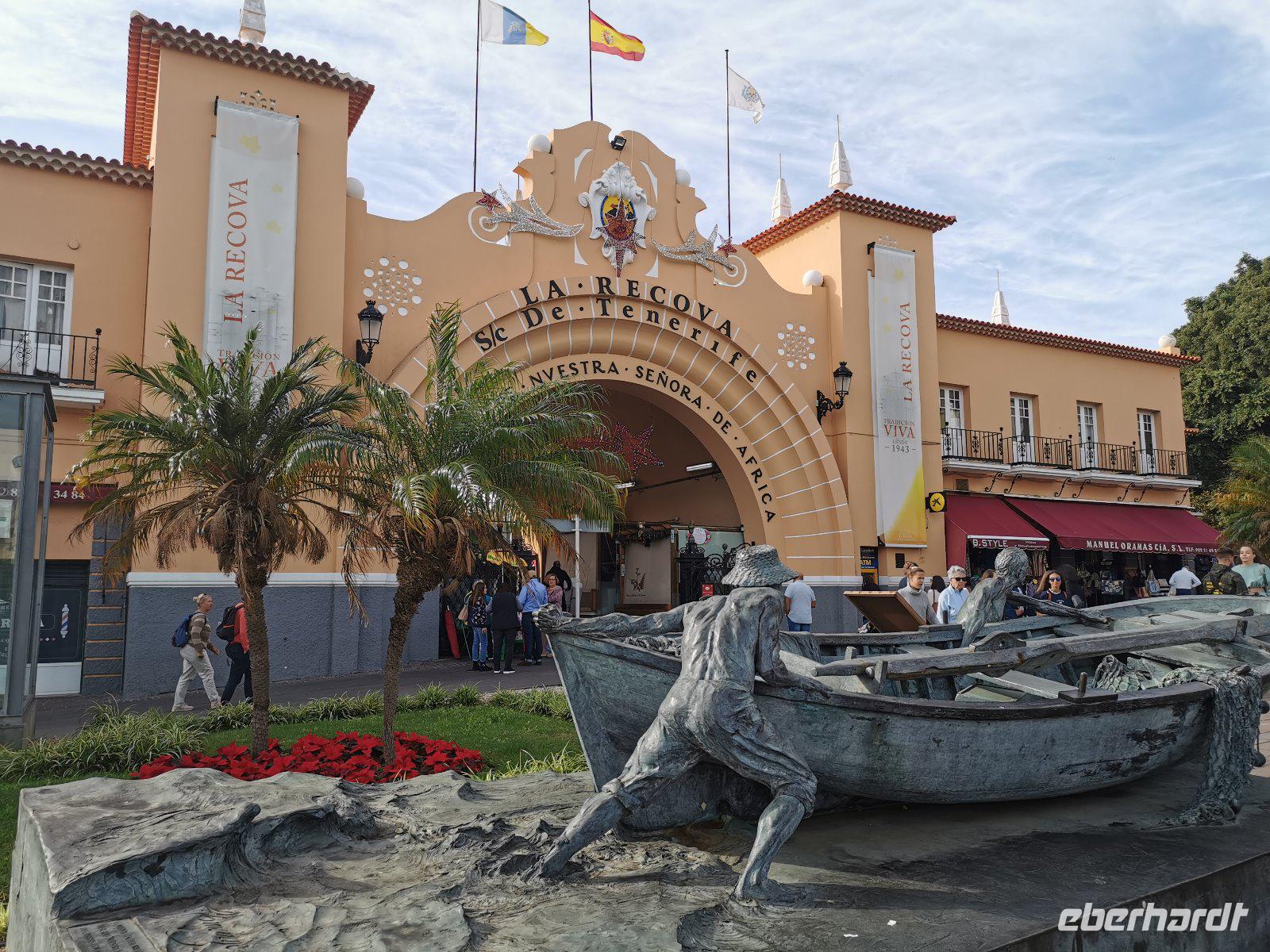 Mercado de Africa in Santa Cruz