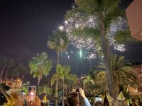 Nach dem Glockenschlag das Feuerwerk