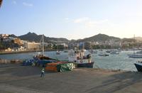 Morgenstimmung im Hafen von Mindelo &ndash; &copy; Kristin Weigel (Eberhardt TRAVEL)