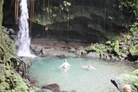 Dominica - Baden im Emerald Pool
